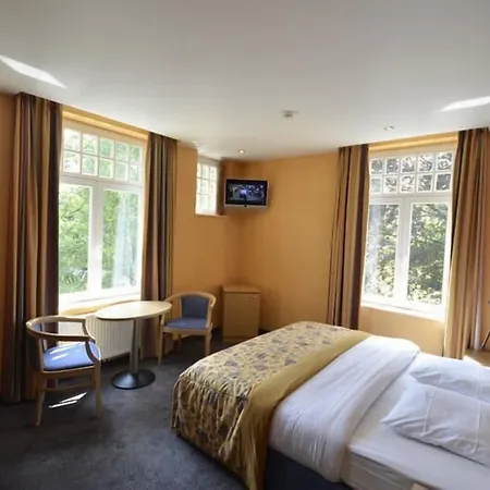 Les Tilleuls Hotel Jupille