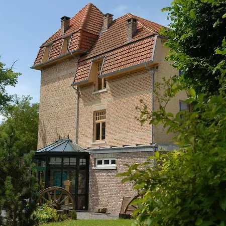 Les Tilleuls 3* Жюпий